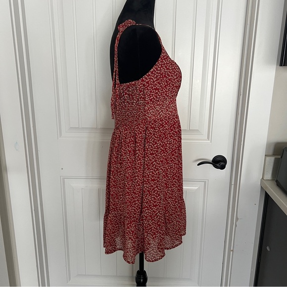 Princess Polly Red Sundress with Spaghetti Straps and Sleeveless Design - Picture 7 of 10
